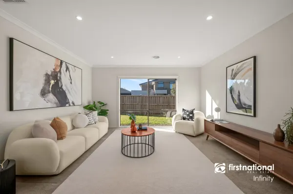 43 Olivetree Drive (1/20)