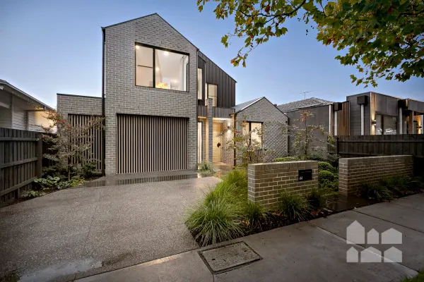 44 Bayview Road (1/18)