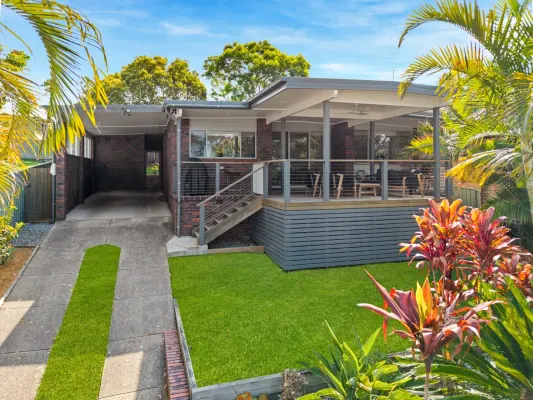 44 Jeannie Crescent (1/1)