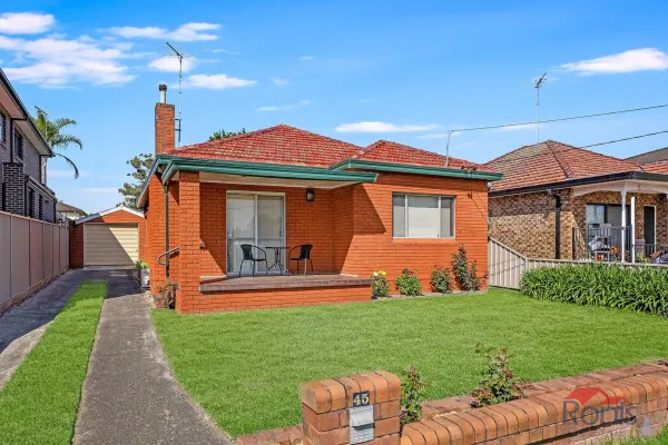 45 Shenstone Road (1/10)