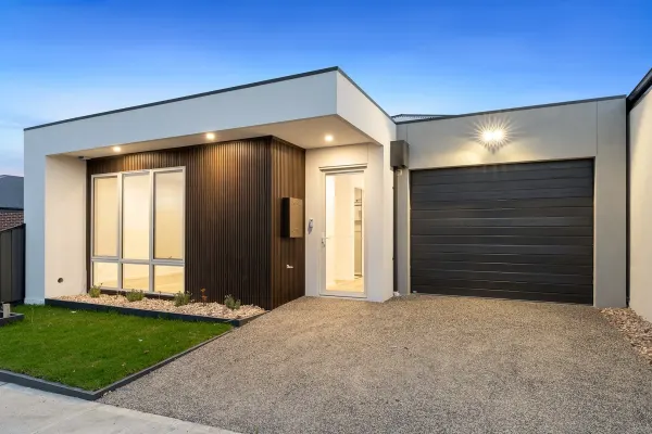 47 Bonnyview Road (1/15)
