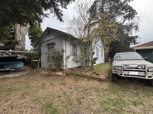 477 Waterdale Road (1/1)
