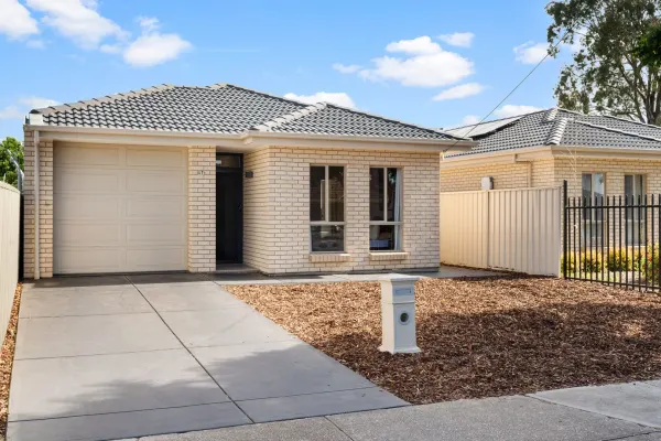 47a Collins Street (1/15)