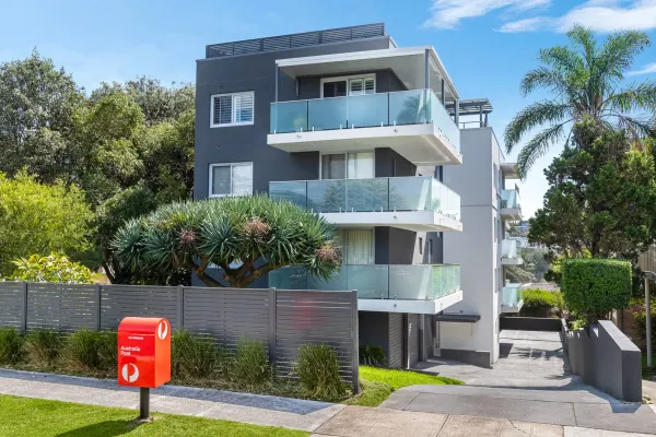 5/1-3 Kimberley Street (1/11)