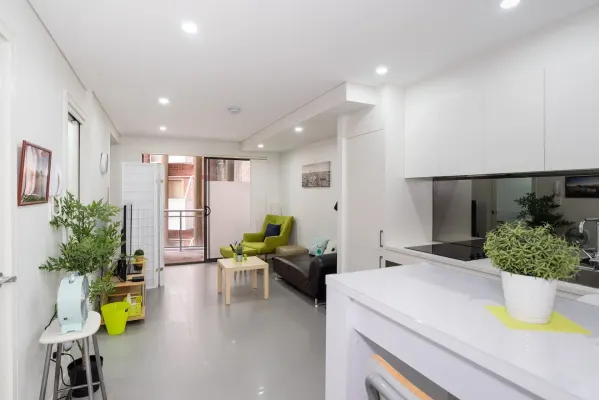 5/170 Pyrmont Street (1/15)