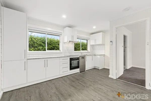 5/2-4 Salmon Street (1/7)