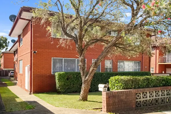 5/39 Lucerne Street (1/9)
