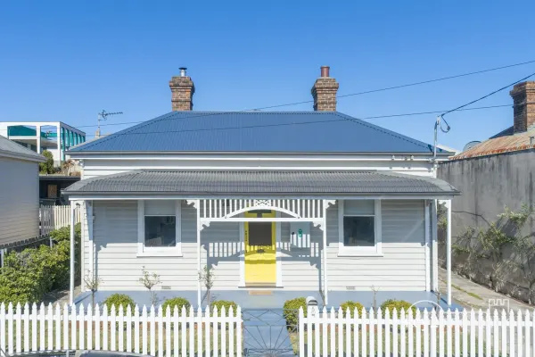 5 Keane Street (1/28)