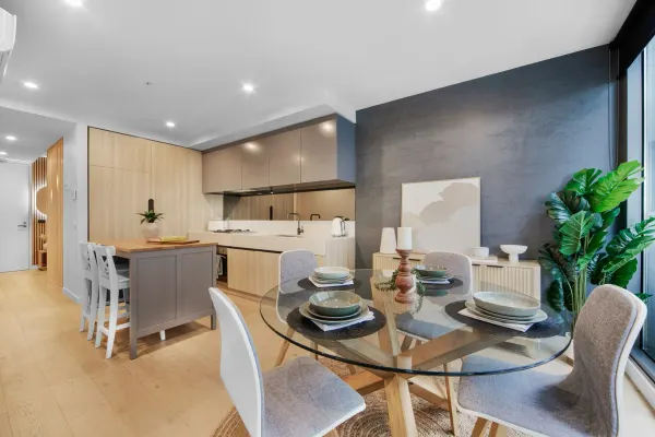 503/48 Claremont Street (1/21)