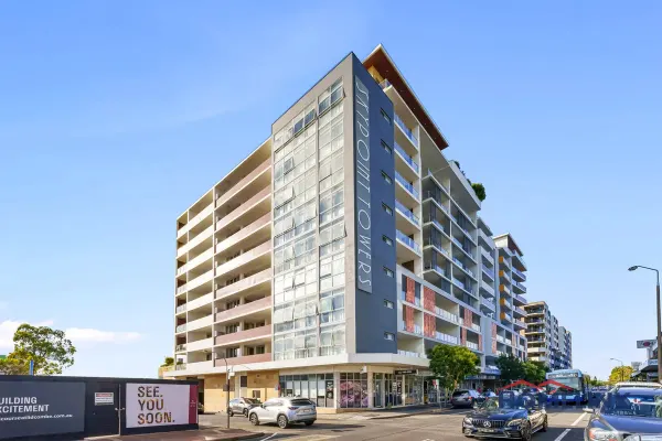 504/36-44 John Street (1/14)