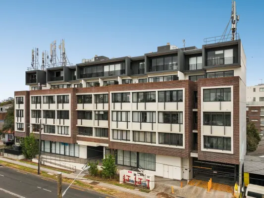 506/1562 Canterbury Road (1/8)