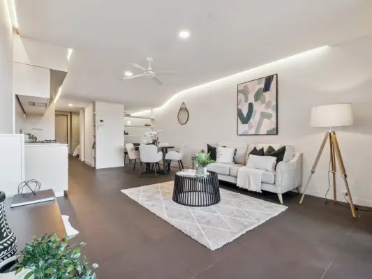 507/25 Edinburgh Avenue (1/28)