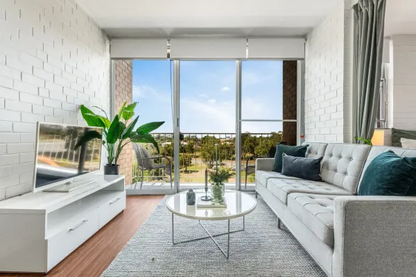 51/409 Cambridge Street (1/24)