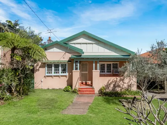 51 Villiers Avenue (1/8)
