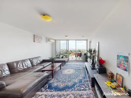 514/55 Hopkins Street (1/13)