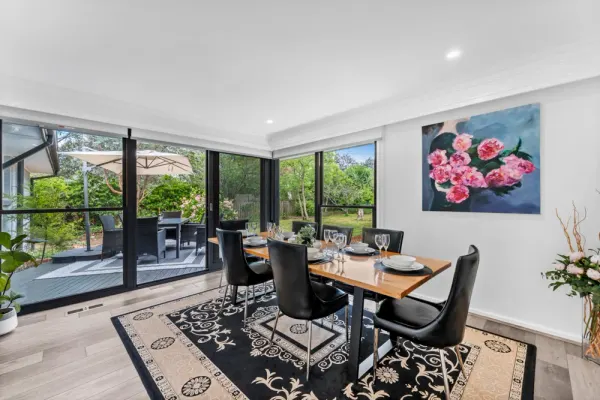 52 Bradfield Street (1/28)