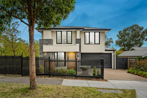 52 Junction Road (1/29)