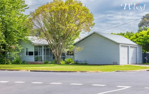 536 Sanders Rd (1/4)