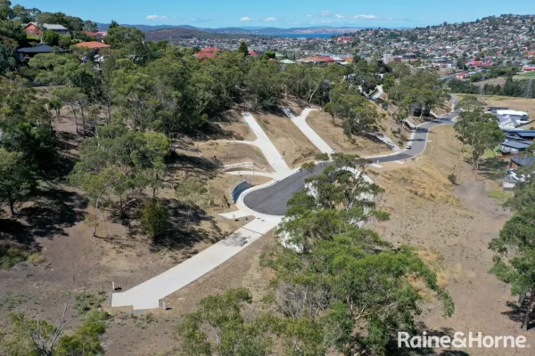 54 Kiewa Rise (1/11)