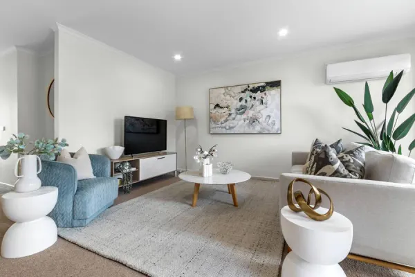 55/300 Elgar Road (1/11)