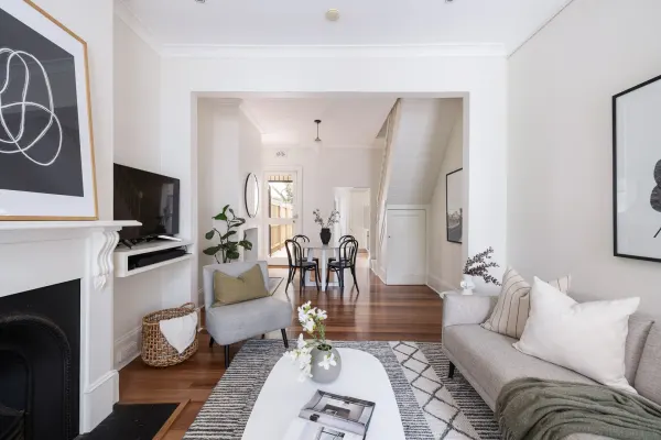 58 Reynolds Street (1/23)