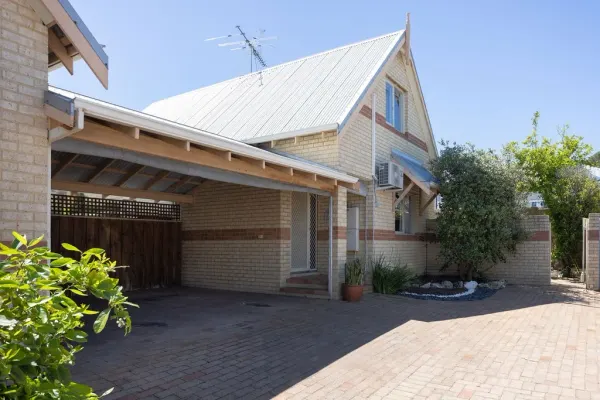 59E Quarry Street (1/21)