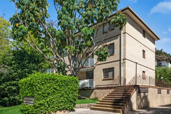 6/1-3 Sherbrook Road (1/13)
