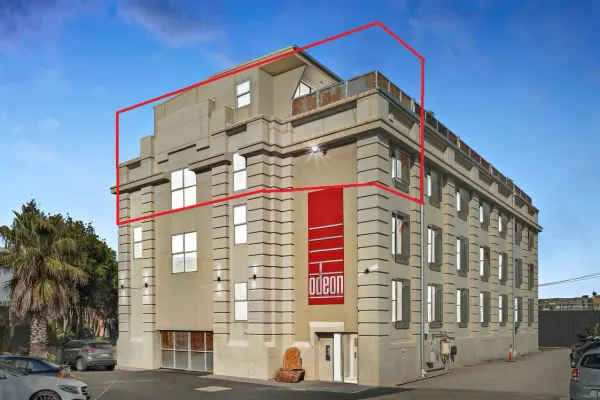 6/2-10 Teague Avenue (1/15)