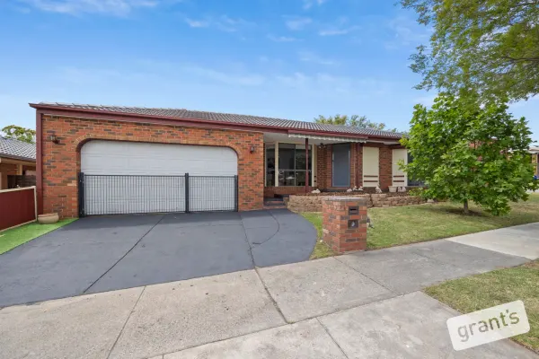 6 Hansen Court (1/22)