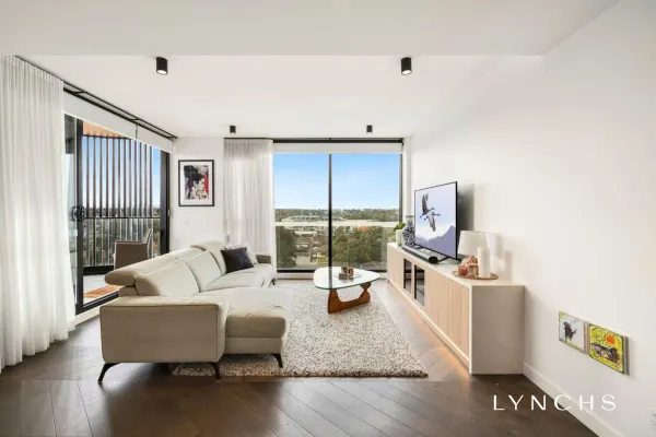 602/17 Taylor St (1/10)