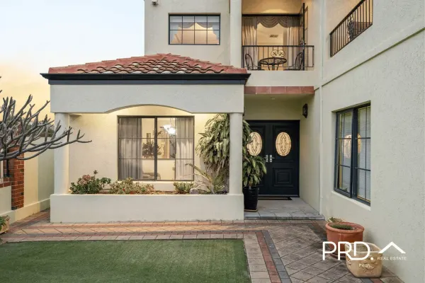 63A Point Walter Road (1/34)