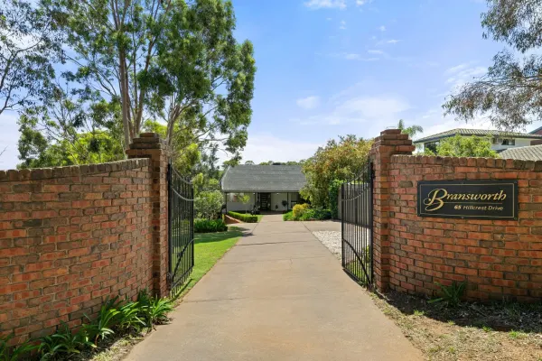 65 Hillcrest Drive (1/37)