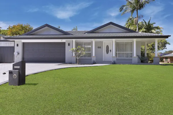 66 Molsten Avenue (1/17)