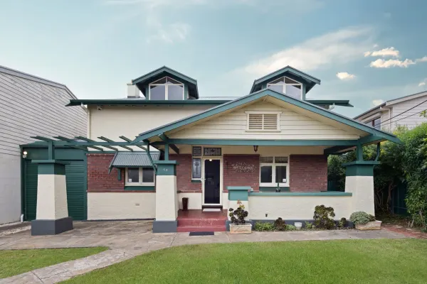 69 Myrtle Road (1/36)
