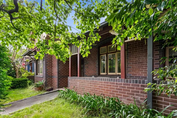 691 New Canterbury Road (1/7)