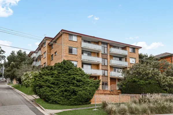 7/20 Belmore Street (1/10)