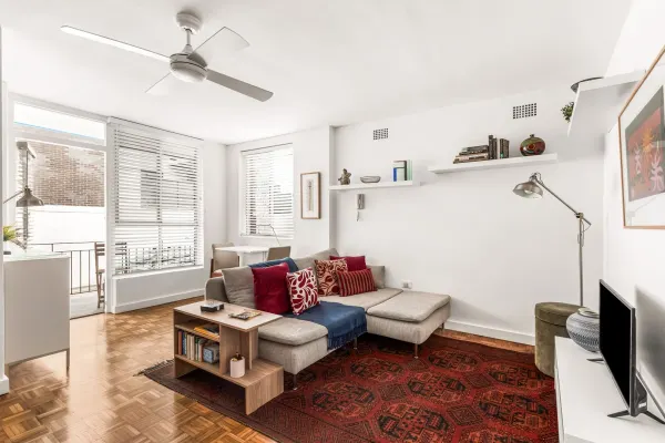 7/324b Marrickville Road (1/10)