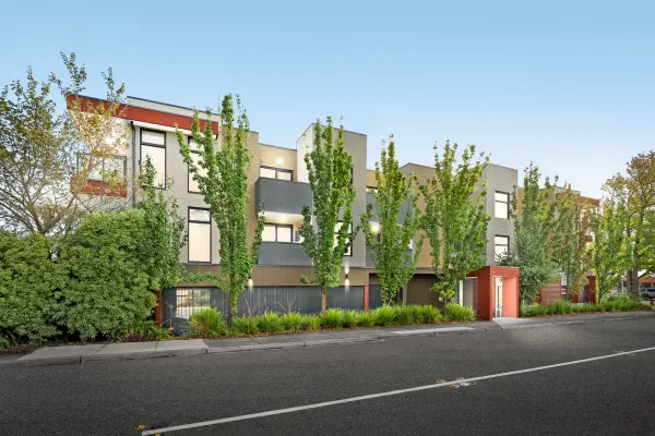 7/87-93 Jones Road (1/8)