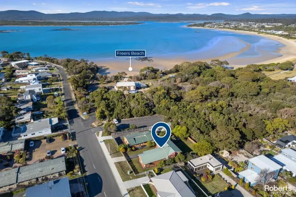 7 Dumbleton Street (1/23)