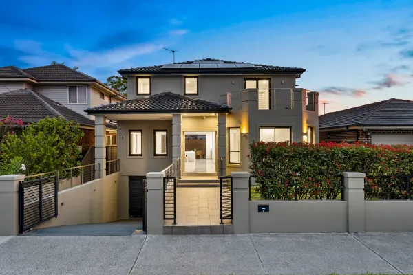 7 Eden Avenue (1/14)