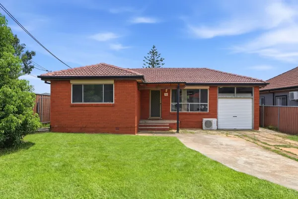 70 Robertson Road (1/20)