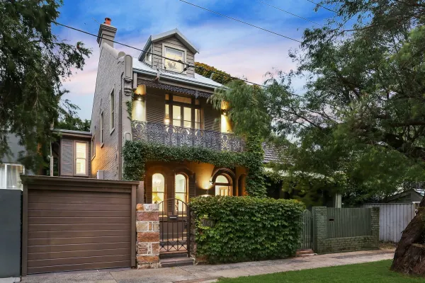 70 St James Road (1/31)
