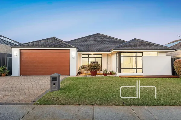 73 Hookstone Drive (1/35)