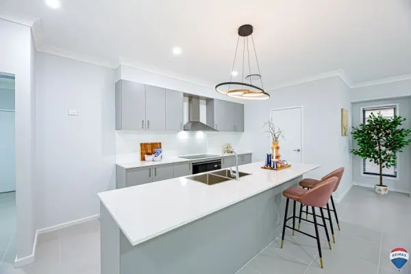 76 & 76A CAMBRIDGE STREET (1/22)