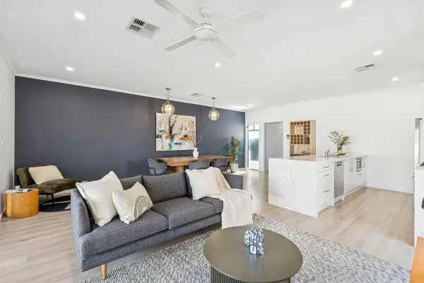 7A Clansman Avenue (1/17)