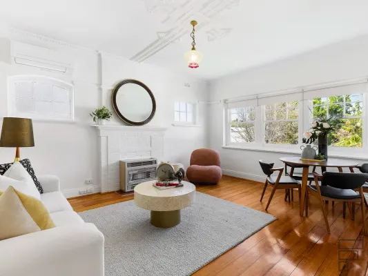 8/115 Brighton Road (1/9)