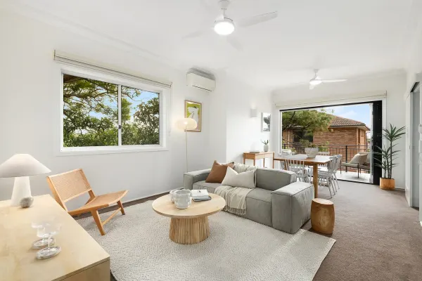 8/2 Montrose Road (1/13)