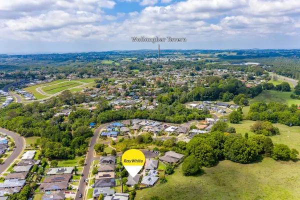 8 Quandong Place (1/20)