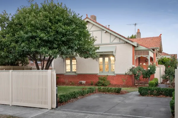8 Yendon Road (1/15)