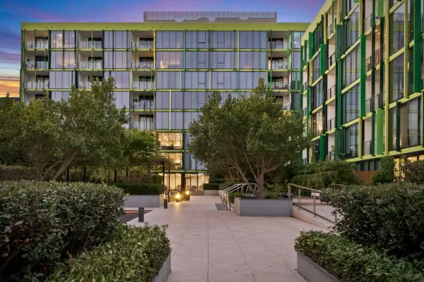 805/8 Tassels Place (1/41)